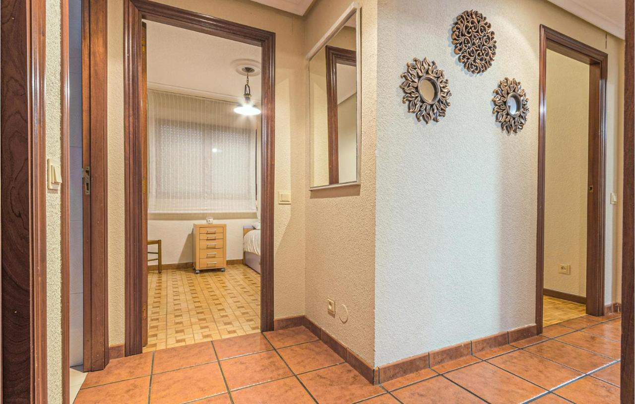 Stunning Apartment In Gijon With Wifi Eksteriør billede